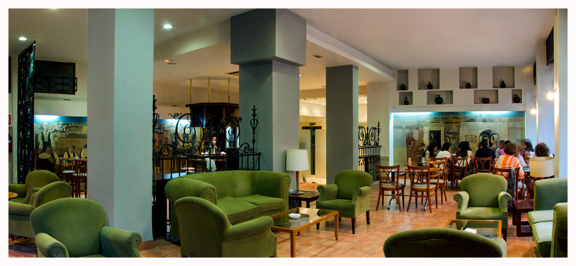 Hotel Alcantara Caces 외부 사진
